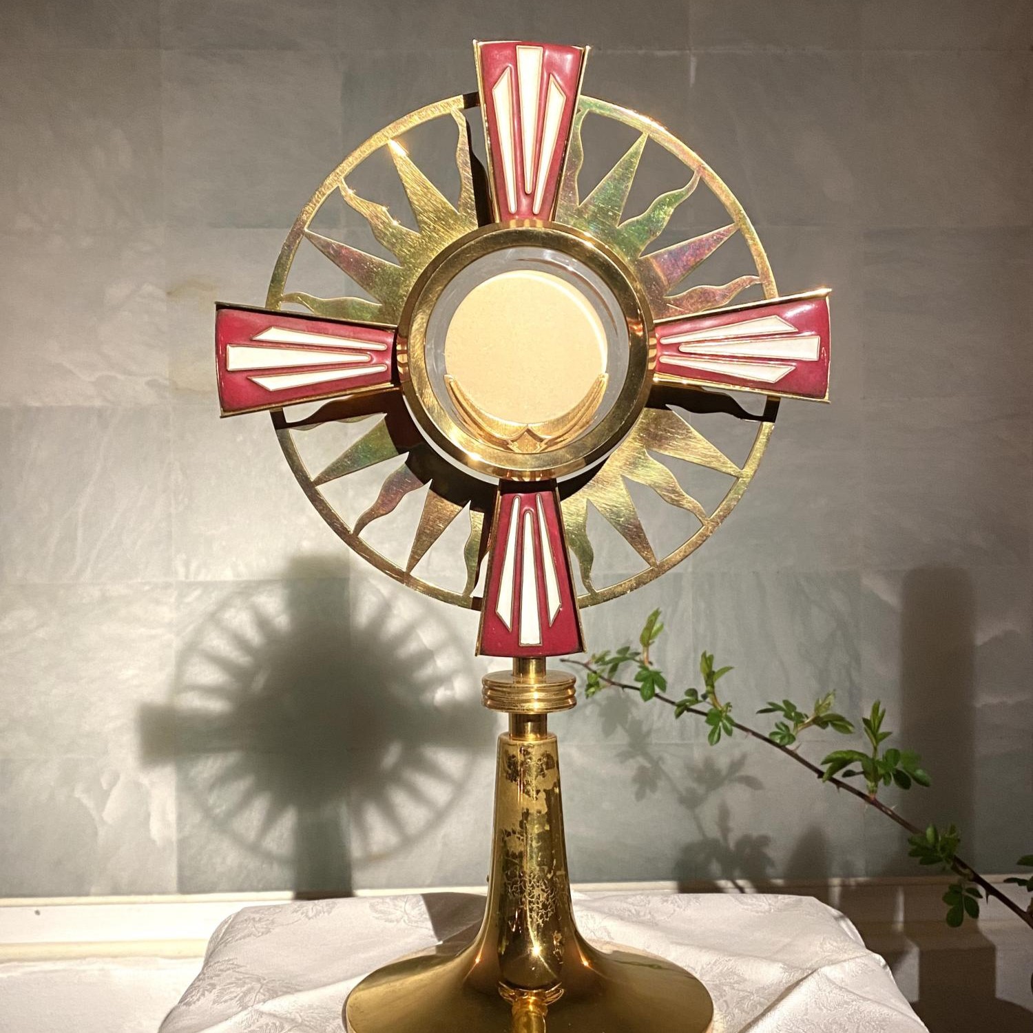 Monstranz mit dem Allerheiligsten